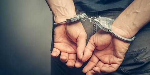 ‘நான் கொரோனாவை விட பயங்கரமானவன்’-போலீசாரிடம் வீரவசனம் பேசியவர் கைது