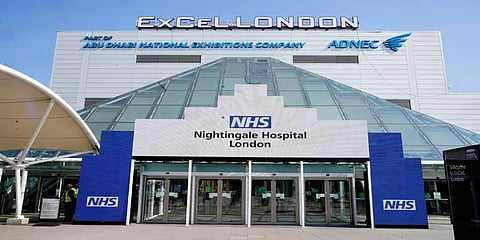 பிரிட்டனில் 9 நாள்களில் உருவாக்கப்பட்ட பிரமாண்ட மருத்துவமனை !