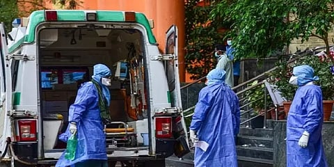 கும்பகோணத்தில் 4 பேருக்கு கொரோனா : பாதுகாப்பு வளையத்திற்குள் அவர்கள் வசித்த பகுதி!