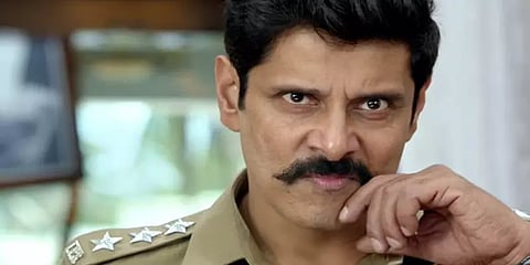 திரைத்துறையை விட்டு விலகுவதாக வெளியான தகவலுக்கு விக்ரம் தரப்பு மறுப்பு