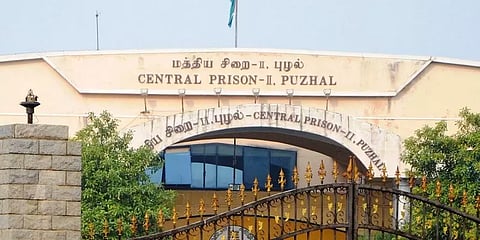 வங்கதேசத்தை சேர்ந்த 3 பேர் புழல் சிறையில் அடைப்பு