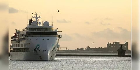 ஆஸ்திரேலியா மற்றும் நியூசிலாந்து கப்பல்களை திருப்பி அனுப்பிய உருகுவே