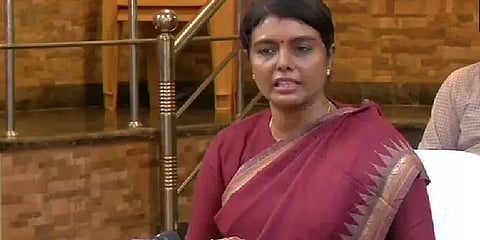 ''இந்த அறிகுறியெல்லாம் இருந்தால் மருத்துவமனைக்கு செல்லுங்கள்'' - பீலா ராஜேஷ் ட்வீட்