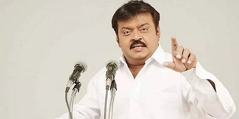 "கொரோனாவால் இறந்தவர்களை அடக்கம் செய்ய என் கல்லூரியில் இடம் அளிக்கிறேன்": விஜயகாந்த்