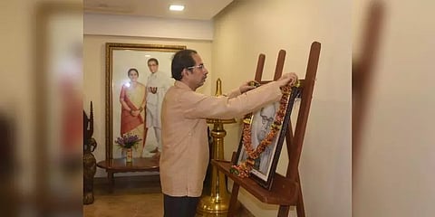 மகாராஷ்டிரா முதல்வர் உத்தவ் தாக்கரே பதவிக்கு ஆபத்து?