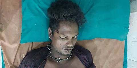 அதிக நிதி கொடுத்தது ரஜினியா? விஜயா?:: போதையில் ரசிகர்கள் வாக்குவாதம்- ஒருவர் அடித்துக்கொலை