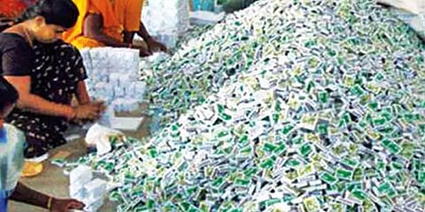 தீப்பெட்டி ஆலை தொழிலாளர்களுக்கு ரூ. 1000 நிவாரணம் - முதல்வர்