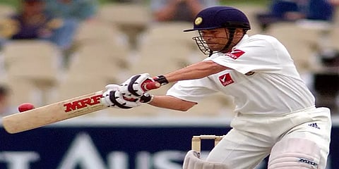 "டாய்லெட்டில் இருந்தபடியே அழுதேன்" உணர்ச்சிவசப்பட்ட சச்சின் டெண்டுல்கர் !