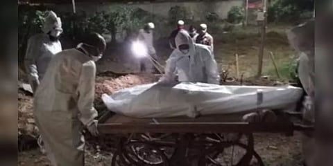 கொரோனாவால் உயிரிழந்தோரின் உடல் அடக்கத்தில் குறுக்கிட்டால் 3 ஆண்டுகள் சிறை