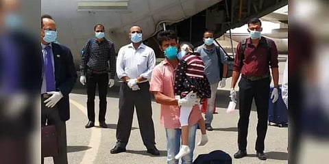 அவசர சிகிச்சைக்காக குவைத்தில் இருந்து விமானத்தில் இந்திய அழைத்துவரப்பட்ட சிறுமி