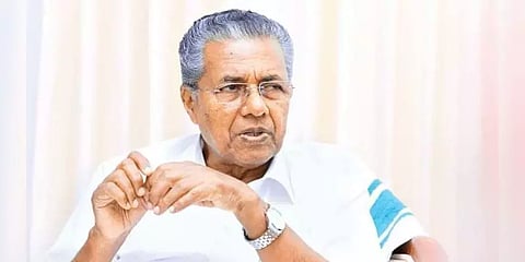 "ஊடகத்துறையில் ஆட்குறைப்பு, சம்பளக் குறைப்பு கூடாது" - பினராயி விஜயன்