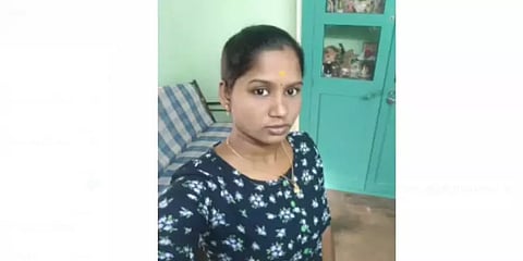 திருமணமாகி 2 மாதத்தில் பெண் தற்கொலை : கணவரின் குடும்பத்தினரே காரணம் என கடிதம்