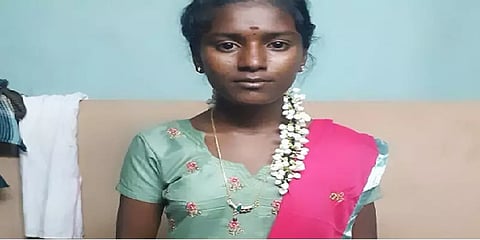 திருத்தணி அருகே பாம்பு கடித்து பள்ளி மாணவி உயிரிழப்பு