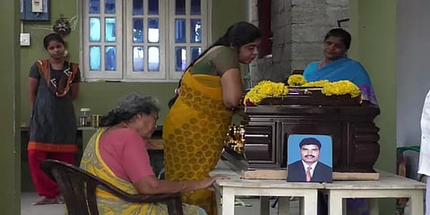 சிங்கப்பூரில் உயிரிழந்த பெரம்பலூர் என்ஜினியர் - 13 நாட்களுக்கு பிறகு கொண்டுவரப்பட்ட உடல்