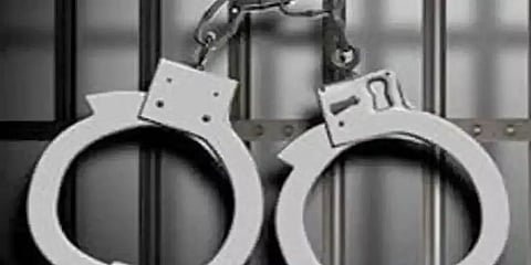 கொரோனா பரப்பியதாக குற்றச்சாட்டு: மியான்மர் நாட்டைச் சேர்ந்த 10 பேர் திருவாரூரில் கைது!