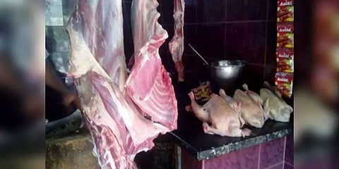 இறைச்சி வாங்க சென்ற முதியவருக்கு கொரோனா