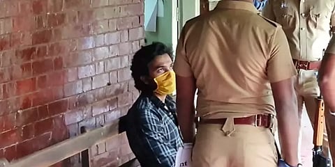 அம்பலமாகும் காதல் மோசடி மன்னன் காசியின் லீலைகள்... மேலும் இரண்டு பெண்கள் புகார்