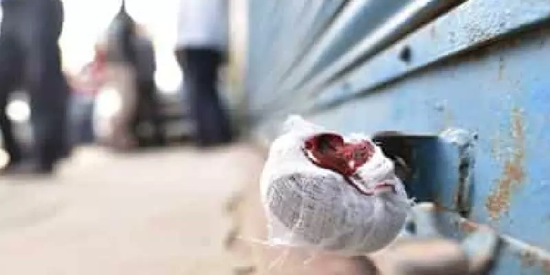 காஞ்சிபுரம்: விதி மீறி செயல்பட்ட 7 கடைகளுக்கு சீல்