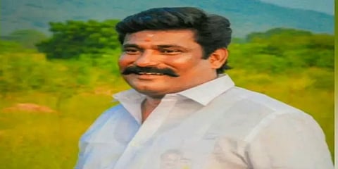 மக்களிடம் தவறான தகவலை பரப்பியதாக திமுக நிர்வாகி கைது