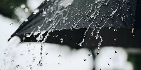 வளிமண்டல மேலடுக்கு சுழற்சி: எந்தெந்த மாவட்டங்களில் மழைக்கு வாய்ப்பு?