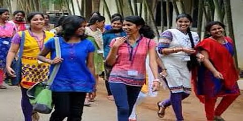 கல்லூரிகளில் இரு சுழற்சி முறை வகுப்புகளை ரத்து செய்ய முடிவு