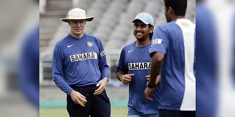 “தோனி பேட்டிங்கை பார்த்து திகைத்துப்போனேன்” - இந்திய அணியின் முன்னாள் பயிற்சியாளர்