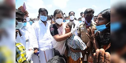 ஜெயஸ்ரீ குடும்பத்தினருக்கு பிரேமலதா விஜயகாந்த் ஒரு லட்சம் ரூபாய் நிதியுதவி