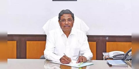 “டி.ஆர்.பாலுவை டி.வியைப் பார்த்துக்கொண்டு அவமதிக்கவில்லை” - தலைமைச் செயலாளர் விளக்கம்