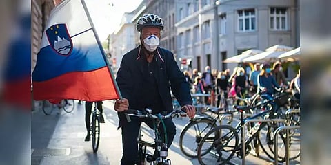 கொரோனாவுக்கு முற்றுப்புள்ளி வைத்த முதல் ஐரோப்பிய நாடு ஸ்லோவேனியா