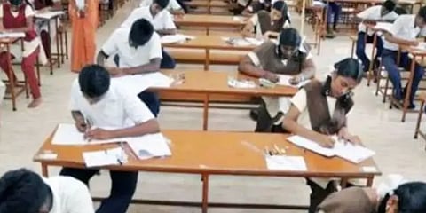 10ம் வகுப்பு தேர்வு: மாணவர்கள் இ-பாஸ் பெற விண்ணப்பிக்கலாம் - தமிழக அரசு