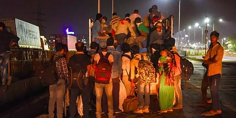 மத்தியப் பிரதேச சாலை விபத்தில் 5 புலம் பெயர் தொழிலாளர்கள் உயிரிழப்பு !