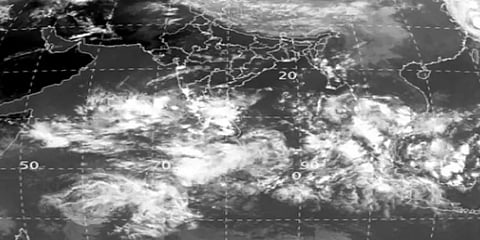 மிக அதி தீவிர புயலாக மாற உள்ள உம்பன்... - வானிலை ஆய்வு மையம்