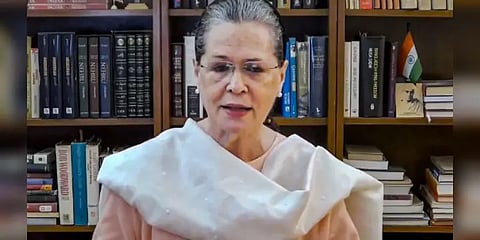 புலம்பெயர் தொழிலாளர்கள் பிரச்னை : சோனியா காந்தி தலைமையில் எதிர்க்கட்சிகள் கூட்டம்