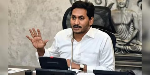 ரசாயனக் கசிவு பாதித்த மக்களுக்கு ரூ.10,000 நிவாரணம் : ஜெகன்மோகன் ரெட்டி