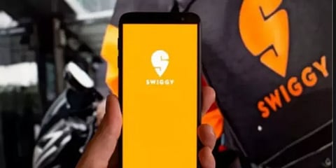 மதுபானங்கள் ஹோம் டெலிவரி : - சுவிக்கி புதிய திட்டம்