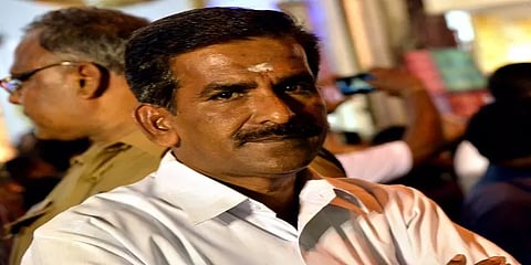 மதுரை மீனாட்சி அம்மன் கோயில் இணை ஆணையர் பணியிட மாற்றம்