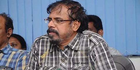 “ரஜினி, கமல், அஜித், விஜய் சம்பளத்தை குறைப்பார்கள்” : ஆர்.கே.செல்வமணி