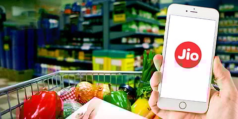 அமேசான், ஃபிளிப்கார்ட்க்கு போட்டியாக சேவையை தொடங்கும் ‘ஜியோமார்ட்’?