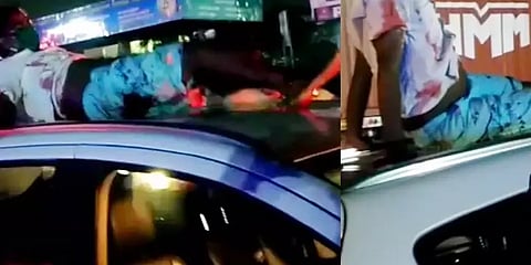 மோதிய காரின் மேல்புறத்திலேயே விழுந்த இளைஞர்: தப்பிக்க தொடர்ந்து காரை ஓட்டிச்சென்ற ஓட்டுநர்