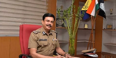 சிபிசிஐடி டிஜிபியாக இருந்த ஜாபர் சேட் பணியிட மாற்றம்!!