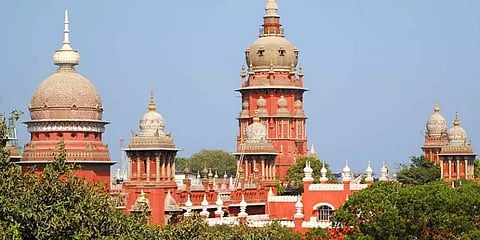 முருகனுக்கும் நளினிக்கும் வீடியோகால் பேச அனுமதிப்பதில் என்ன பிரச்னை?: உயர்நீதிமன்றம்