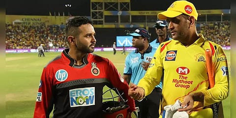 “தோனியின் டீம் மீடிங் வெறும் 2 நிமிடம் தான்” - பார்திவ் படேலின் நினைவுகள்