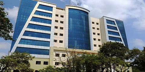 காவல் நிலைய குளியலறையில் வழுக்கி விழும் குற்றவாளிகள்! - மனித உரிமைகள் ஆணையம் நோட்டீஸ்