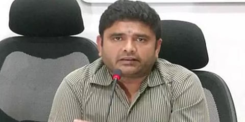 கொரோனா அறிகுறி உடையவர்களை வீடுகளில் தனிமைப்படுத்தும் திட்டம் ரத்து - மாநகராட்சி ஆணையர்