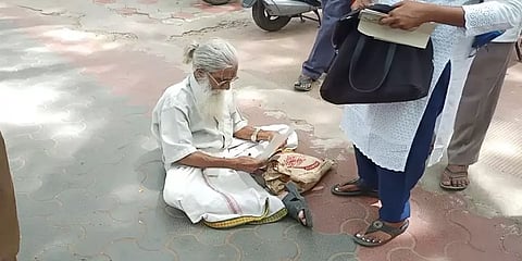 மதுரை: டி.எம்.சௌந்தரராஜனின் சகோதரருக்கு இப்படி ஒரு நிலைமையா?