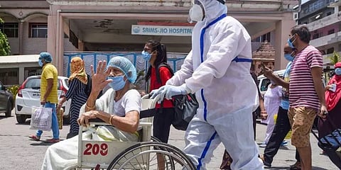 இந்தியாவில் 3 லட்சத்தைத் தாண்டியது கொரோனா பாதிப்பு !