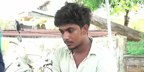 “காதலியை எரித்துக் கொன்று விட்டார்கள்”: காவல்நிலையத்தில் காதலன் புகார்