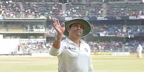 "சச்சின் பேசுவதைக் கேட்டு நானும் கெயிலும் அழுதோம்" - வெஸ்ட் இண்டீஸ் வீரர் உருக்கம் !