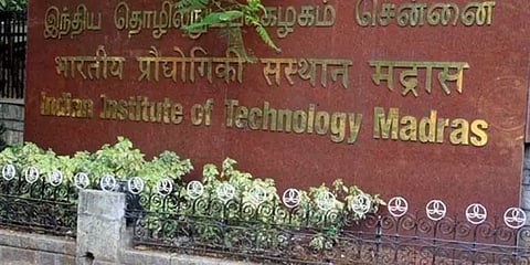 கொரோனா வார்டாக மாறவுள்ள சென்னை ஐஐடி விடுதி !