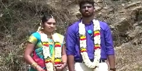 திருமண ஸ்தலமாக மாறிய சின்னாறு சோதனைச் சாவடி - எளிமையாக நடைபெறும் திருமணங்கள்